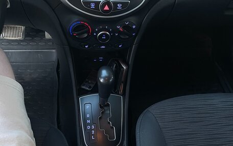 Hyundai Solaris II рестайлинг, 2016 год, 920 000 рублей, 15 фотография