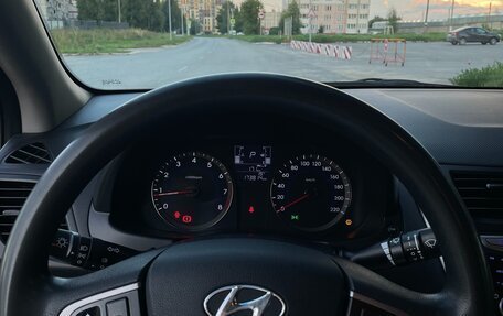 Hyundai Solaris II рестайлинг, 2016 год, 920 000 рублей, 13 фотография