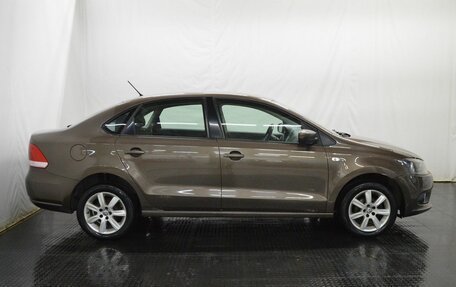 Volkswagen Polo VI (EU Market), 2015 год, 599 000 рублей, 4 фотография