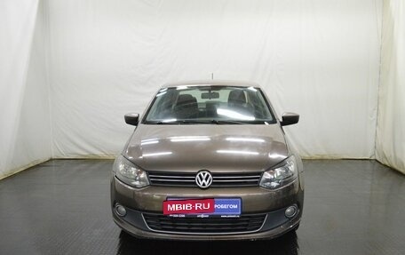 Volkswagen Polo VI (EU Market), 2015 год, 599 000 рублей, 2 фотография