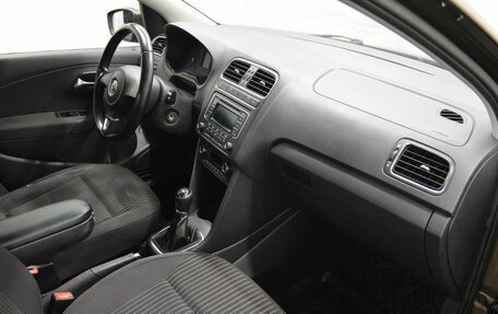 Volkswagen Polo VI (EU Market), 2015 год, 599 000 рублей, 11 фотография