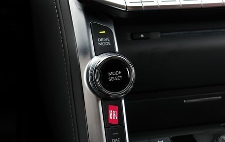 Toyota Land Cruiser, 2022 год, 9 990 000 рублей, 21 фотография
