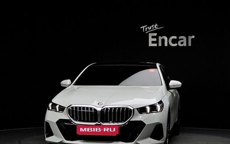 BMW 5 серия, 2025 год, 9 900 000 рублей, 2 фотография