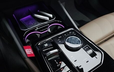 BMW 5 серия, 2025 год, 9 900 000 рублей, 12 фотография