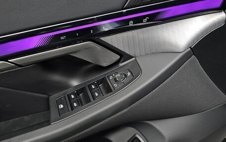BMW 5 серия, 2025 год, 9 900 000 рублей, 22 фотография