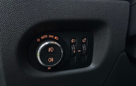 Opel Corsa D, 2013 год, 620 000 рублей, 11 фотография