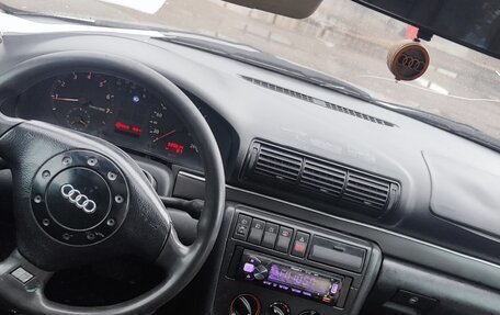 Audi A4, 1997 год, 220 000 рублей, 5 фотография