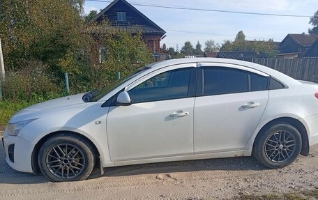 Chevrolet Cruze II, 2013 год, 700 000 рублей, 7 фотография