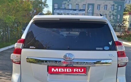 Toyota Land Cruiser Prado 150 рестайлинг 2, 2017 год, 4 000 000 рублей, 23 фотография