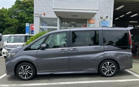 Honda Stepwgn IV, 2021 год, 2 038 000 рублей, 6 фотография