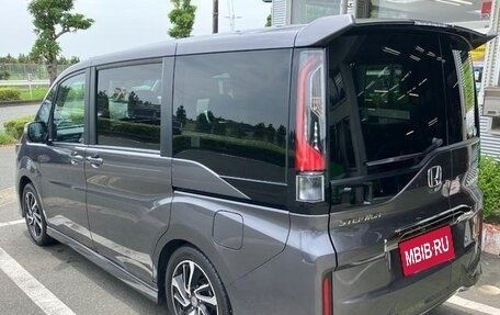 Honda Stepwgn IV, 2021 год, 2 038 000 рублей, 5 фотография