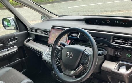 Honda Stepwgn IV, 2021 год, 2 038 000 рублей, 8 фотография