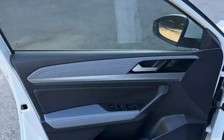 Volkswagen Lavida, 2022 год, 1 347 000 рублей, 7 фотография