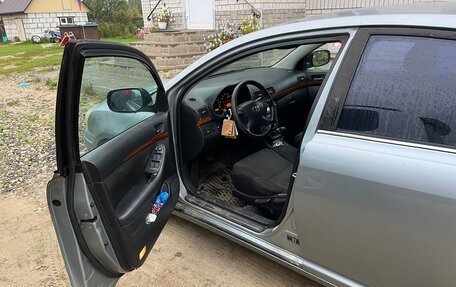 Toyota Avensis III рестайлинг, 2007 год, 850 000 рублей, 5 фотография