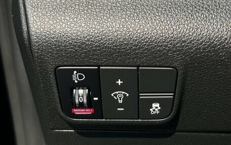 KIA K5, 2020 год, 2 350 000 рублей, 28 фотография