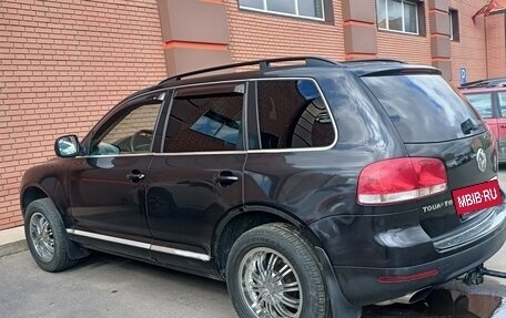 Volkswagen Touareg III, 2004 год, 750 000 рублей, 3 фотография