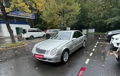 Mercedes-Benz E-Класс, 2002 год, 720 000 рублей, 1 фотография