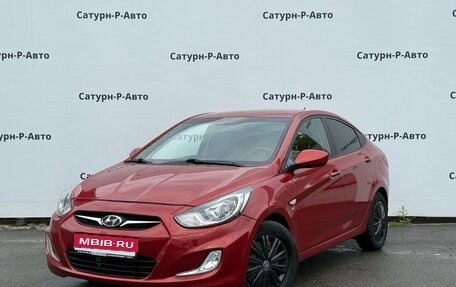 Hyundai Solaris II рестайлинг, 2014 год, 930 000 рублей, 1 фотография