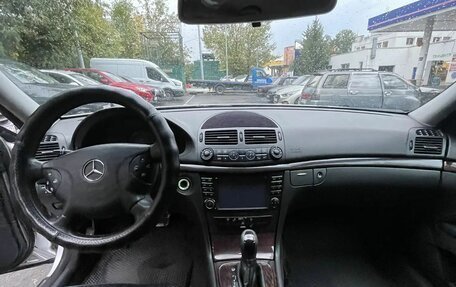 Mercedes-Benz E-Класс, 2002 год, 720 000 рублей, 11 фотография