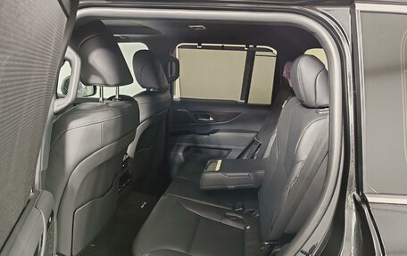 Lexus LX, 2026 год, 11 фотография