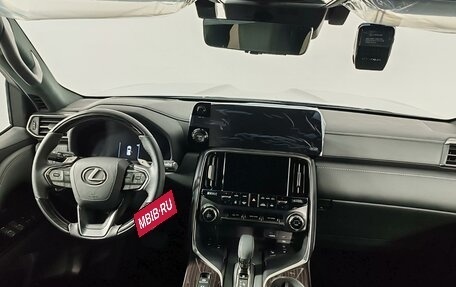 Lexus LX, 2026 год, 12 фотография