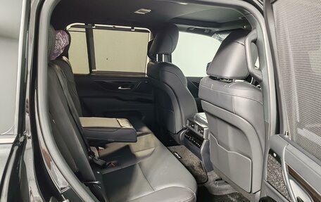 Lexus LX, 2026 год, 21 фотография