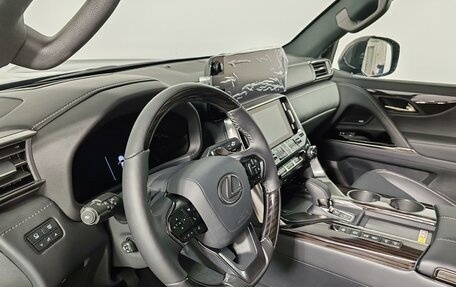 Lexus LX, 2026 год, 17 фотография