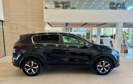 KIA Sportage IV рестайлинг, 2020 год, 2 149 990 рублей, 4 фотография