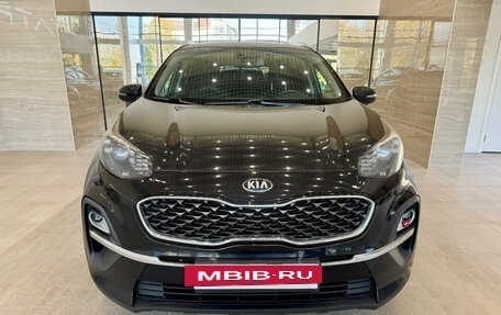 KIA Sportage IV рестайлинг, 2020 год, 2 149 990 рублей, 2 фотография