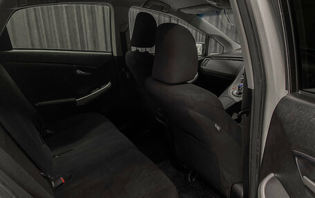 Toyota Prius, 2013 год, 950 000 рублей, 14 фотография