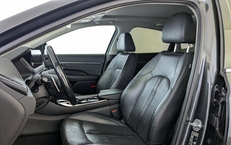 Hyundai Sonata VIII, 2020 год, 2 500 000 рублей, 21 фотография