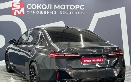 BMW 5 серия, 2024 год, 8 199 900 рублей, 4 фотография