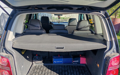 Volkswagen Touran III, 2009 год, 550 000 рублей, 5 фотография