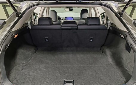 Lexus RX IV рестайлинг, 2018 год, 3 999 000 рублей, 9 фотография