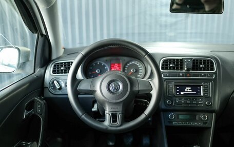 Volkswagen Polo VI (EU Market), 2011 год, 649 000 рублей, 10 фотография