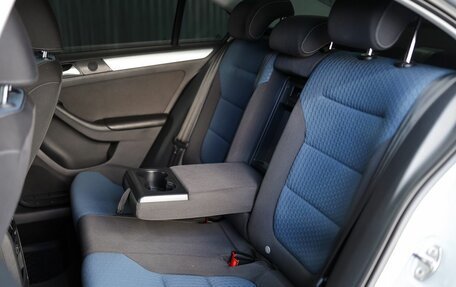 Volkswagen Jetta VI, 2013 год, 959 000 рублей, 9 фотография