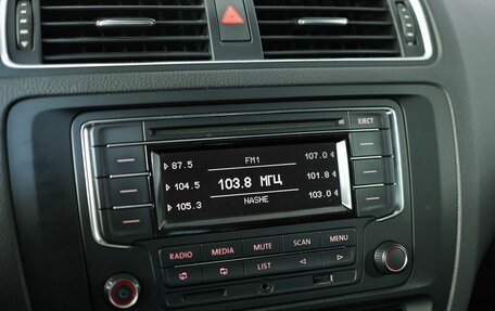 Volkswagen Jetta VI, 2013 год, 959 000 рублей, 18 фотография