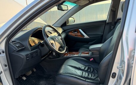 Toyota Camry, 2010 год, 1 250 000 рублей, 6 фотография