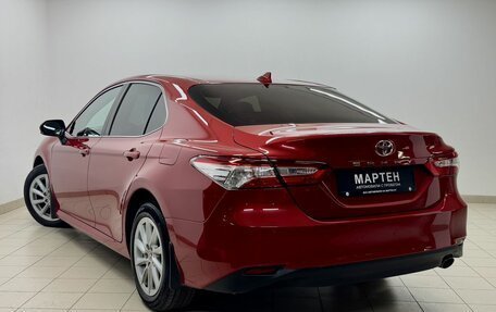 Toyota Camry, 2021 год, 3 045 000 рублей, 4 фотография