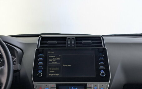 Toyota Land Cruiser Prado 150 рестайлинг 2, 2022 год, 7 950 000 рублей, 30 фотография