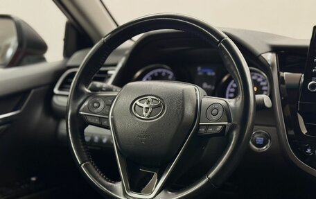 Toyota Camry, 2021 год, 3 045 000 рублей, 21 фотография