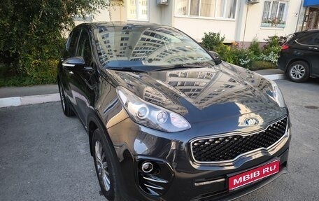 KIA Sportage IV рестайлинг, 2018 год, 1 900 000 рублей, 1 фотография