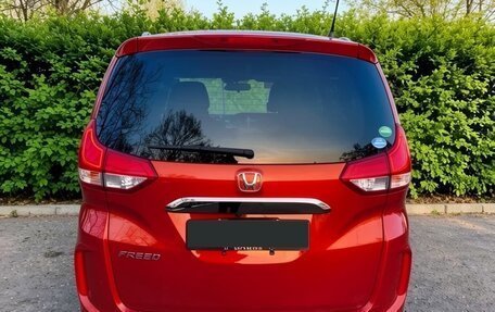 Honda Freed II, 2021 год, 1 500 000 рублей, 4 фотография
