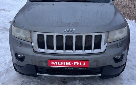 Jeep Grand Cherokee, 2011 год, 2 300 000 рублей, 10 фотография