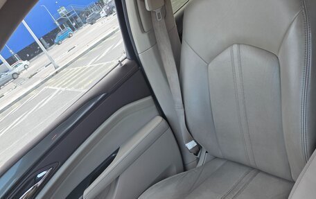 Cadillac SRX II рестайлинг, 2012 год, 1 300 000 рублей, 8 фотография