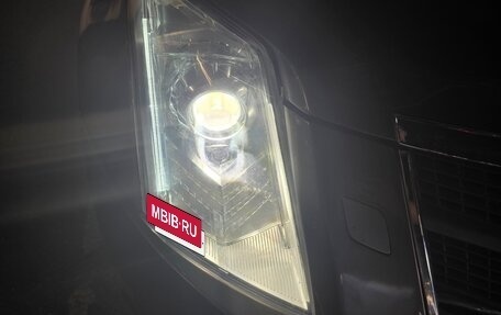 Cadillac SRX II рестайлинг, 2012 год, 1 300 000 рублей, 38 фотография