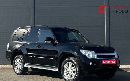 Mitsubishi Pajero IV, 2013 год, 2 190 000 рублей, 3 фотография