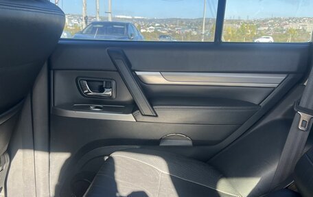 Mitsubishi Pajero IV, 2013 год, 2 190 000 рублей, 21 фотография