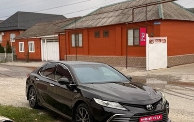 Toyota Camry, 2019 год, 2 200 000 рублей, 1 фотография