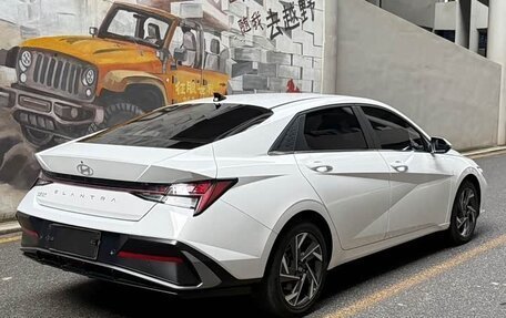 Hyundai Elantra, 2023 год, 1 577 005 рублей, 5 фотография